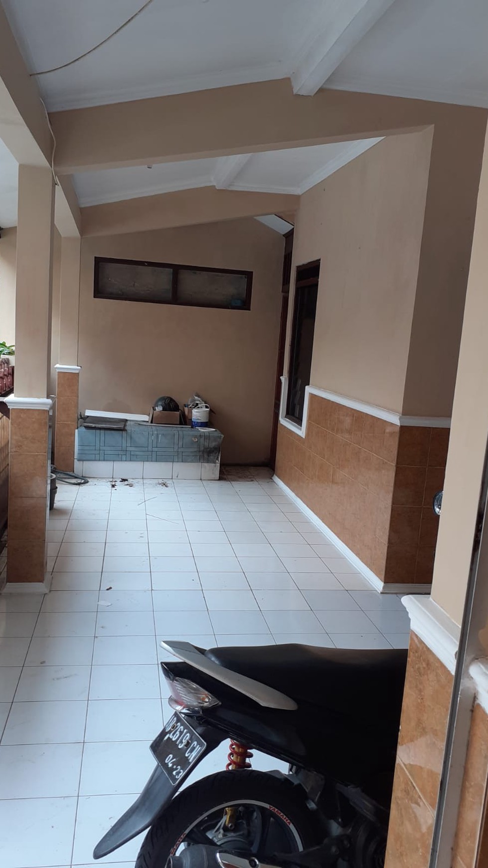 Rumah Furnish 5 kamar Dalam Perum Nogotirto Gamping Sleman.