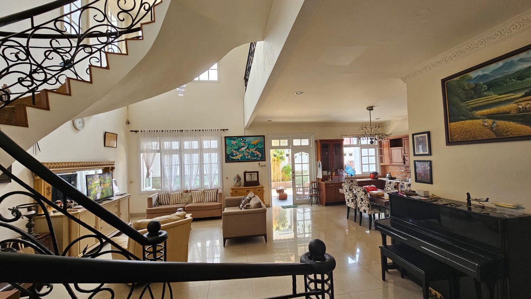 Rumah Hitung Tanah Area Cipete