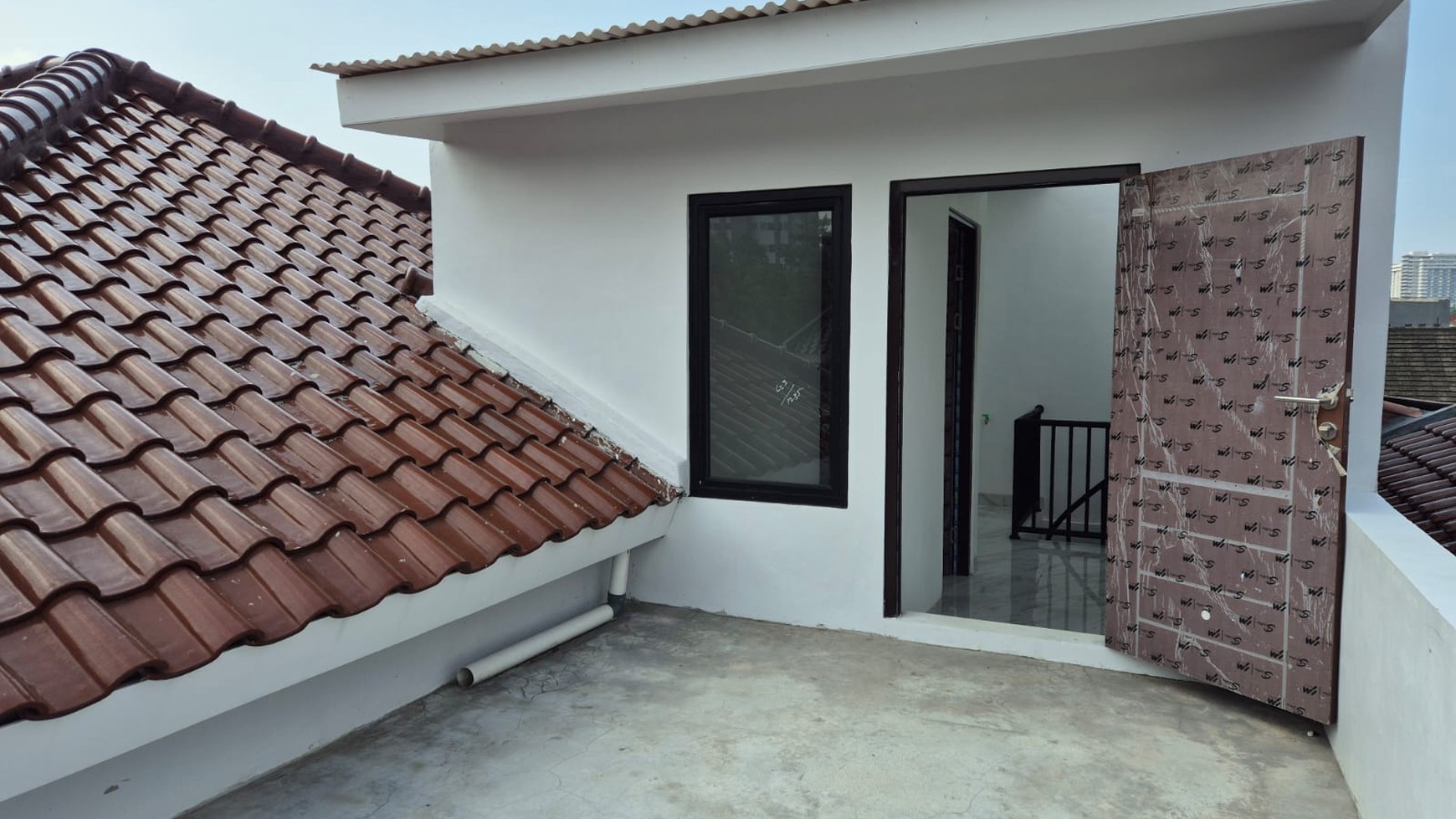 Rumah Brand new,cantik siap huni di Bintaro sektor 9