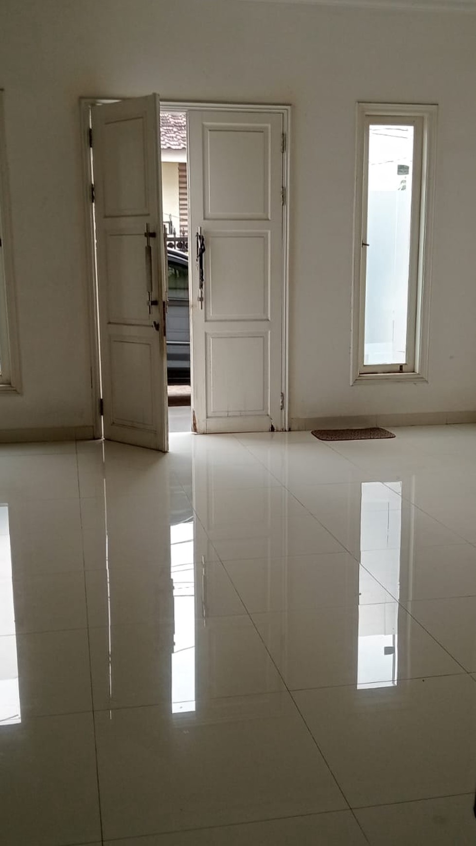 Rumah Minimalis Menteng Dalam Tebet