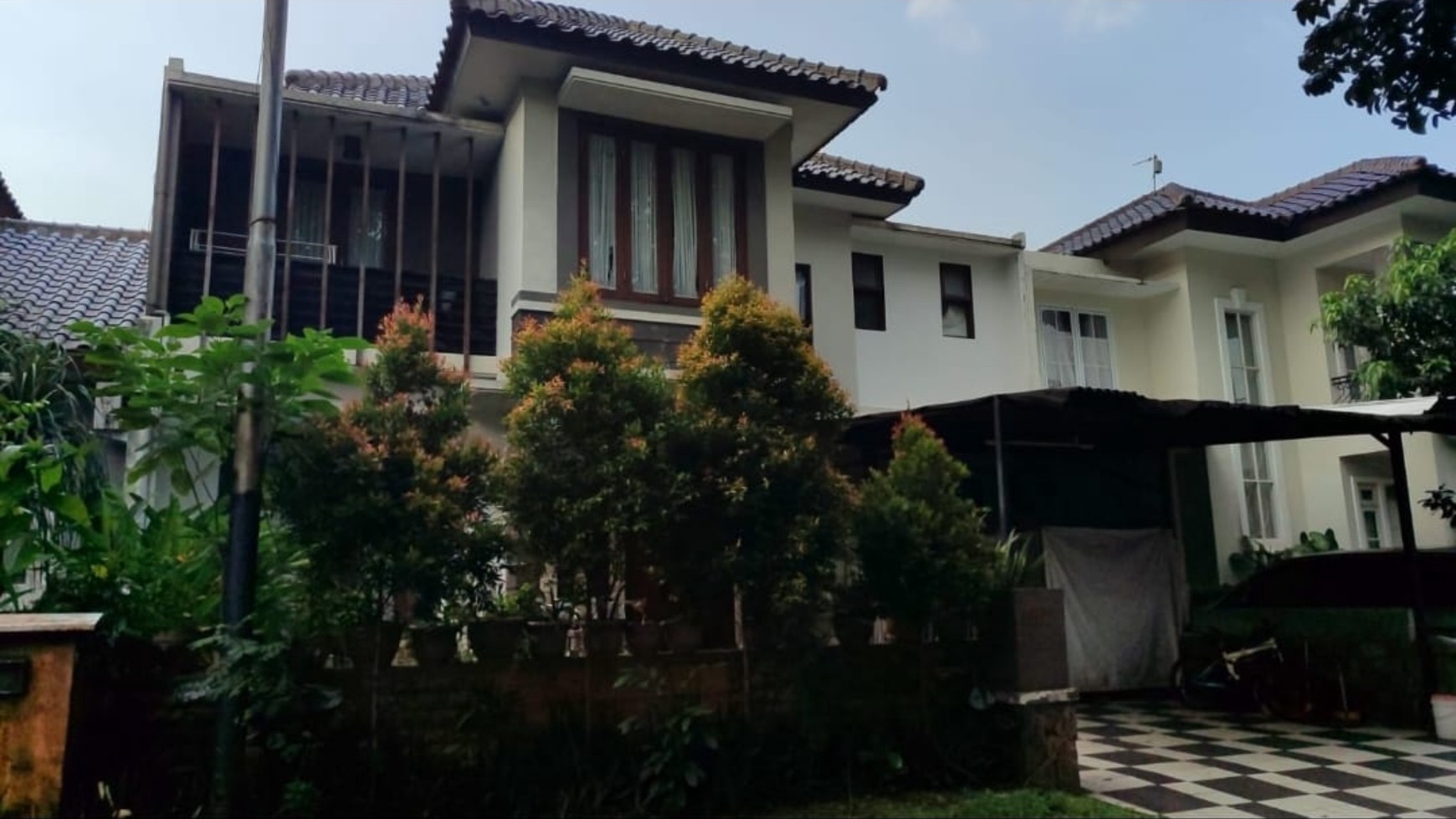 Rumah Bagus Lokasi Bintaro One Gate System