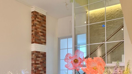 Ruang Usaha Baru & Mewah 4 Lantai Siap Huni, Jalan Jenderal sudirman, Bintaro, Tangerang Selatan