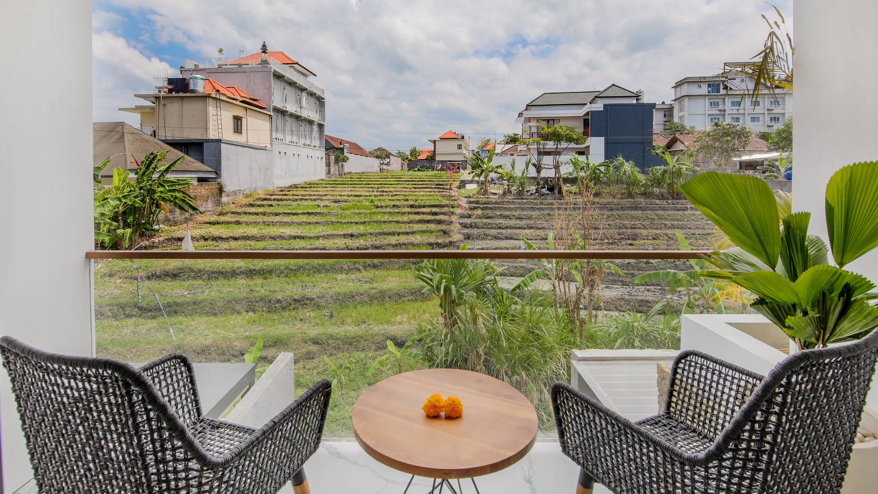 Leasehold - Tranquil Rice Field View Villa with Private Pool and Modern Amenities in Canggu Bali