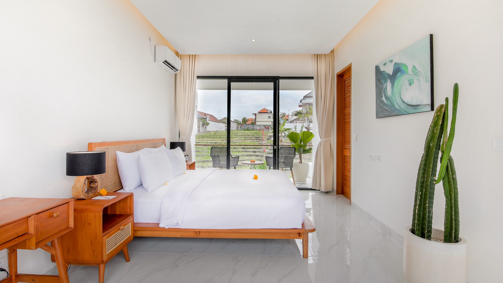 Leasehold - Tranquil Rice Field View Villa with Private Pool and Modern Amenities in Canggu Bali