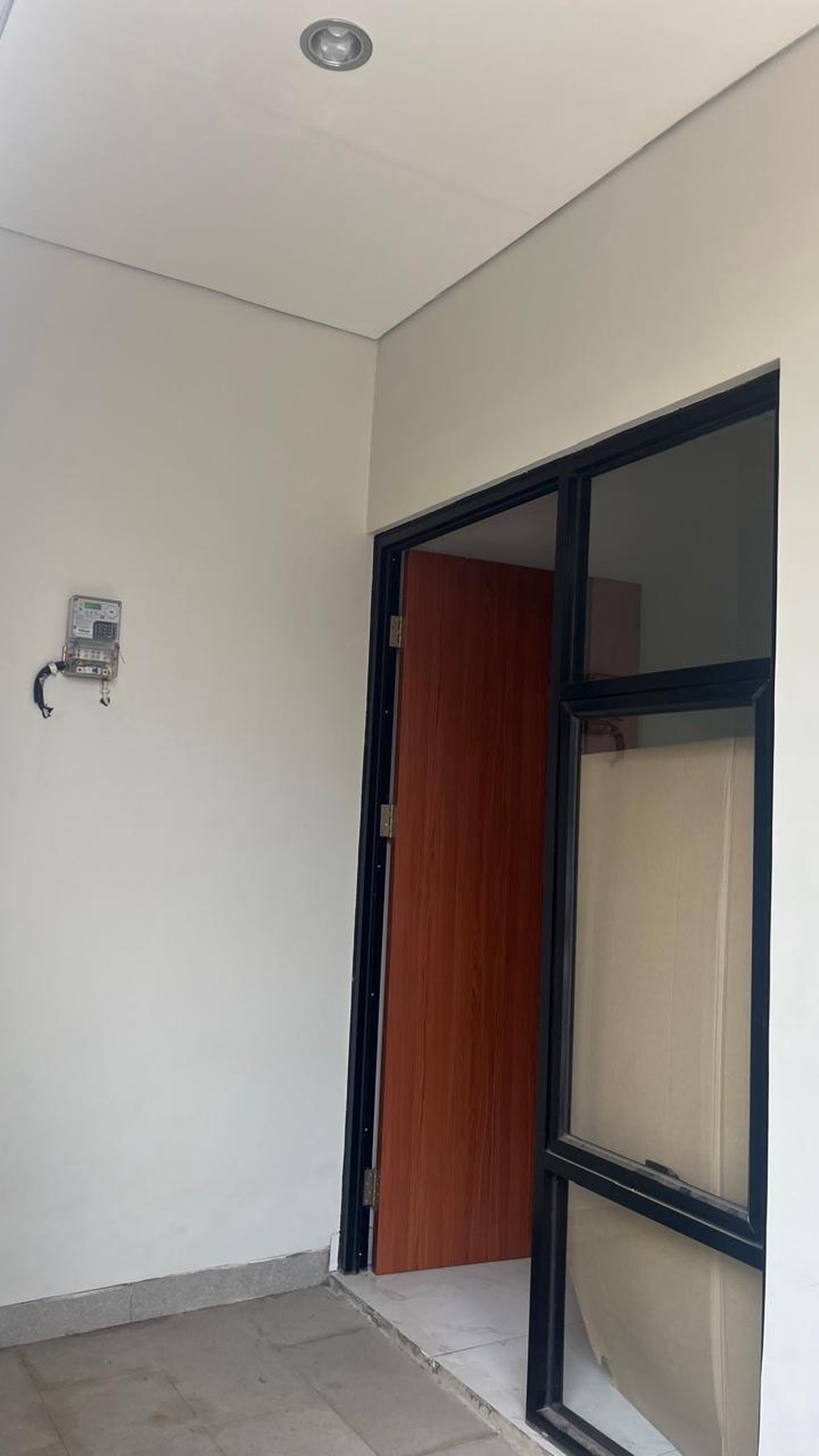 Hot Rent. Rumah modern Remboelan Residence, Buaran Tangsel