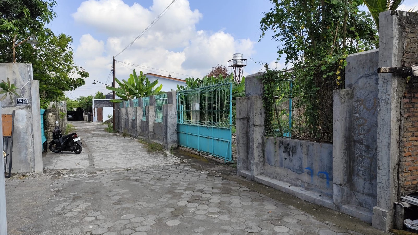 Tanah Pekarangan Luas 1369 Meter Persegi Lokasi Dekat Stadion Maguwoharjo 