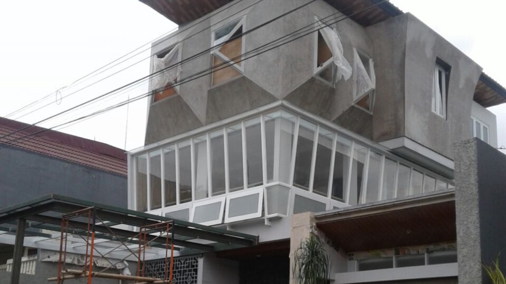 Rumah Hitung Tanah Area Cipete