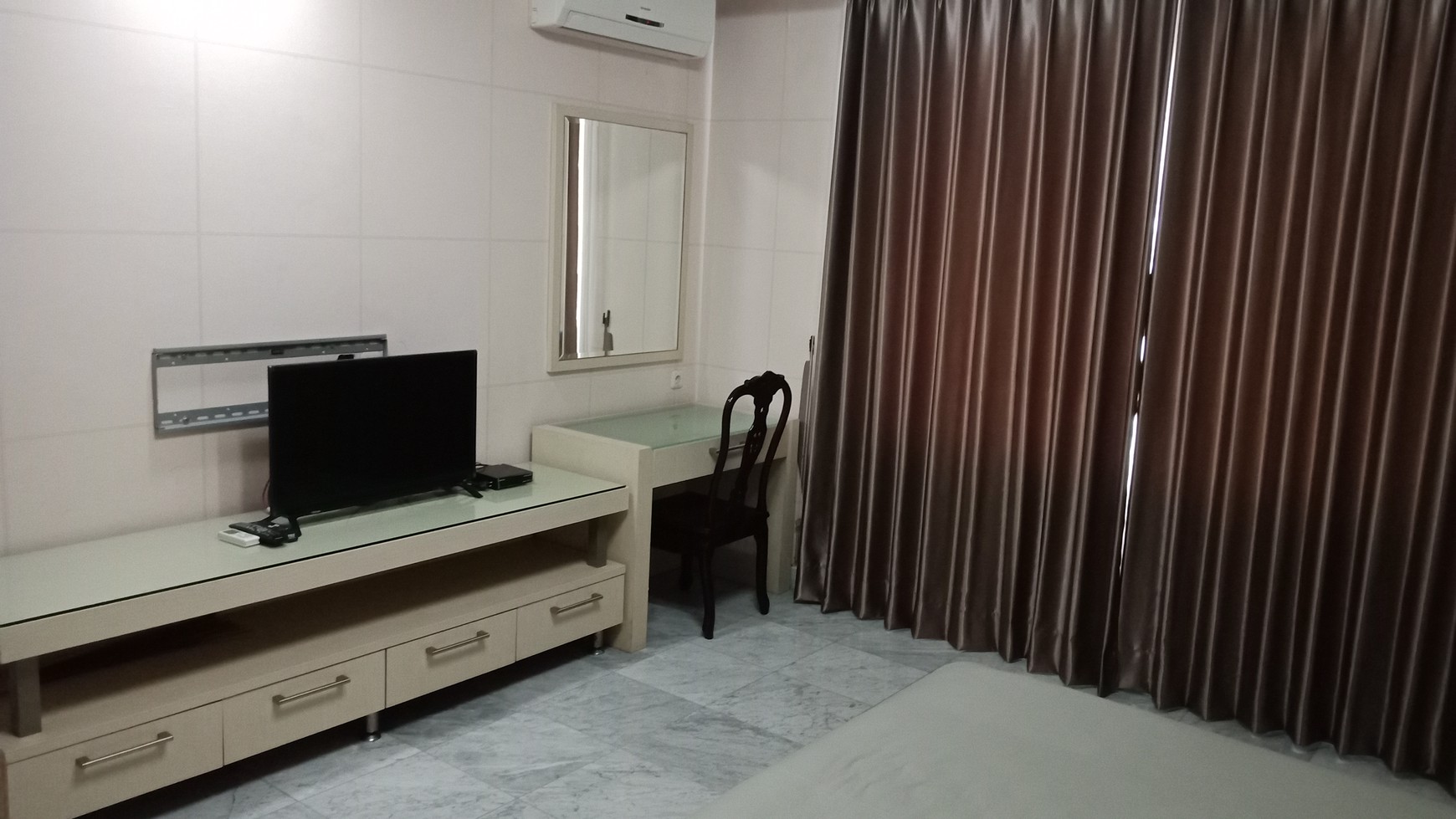 Disewakan Kondominium Sheraton 3 Bedroom