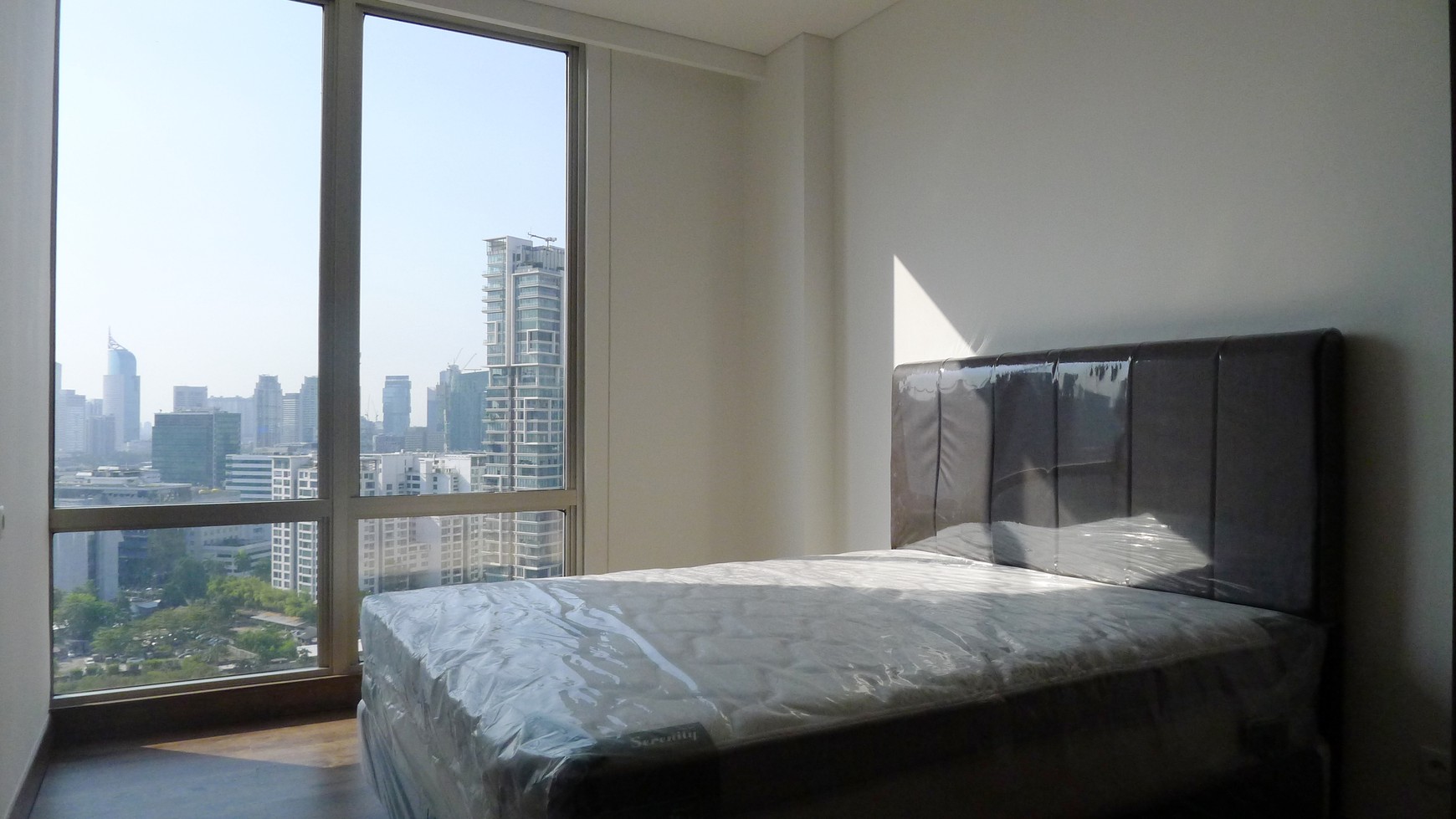 FOR RENT : The Elements Kuningan, 2BR brand new fully furnished