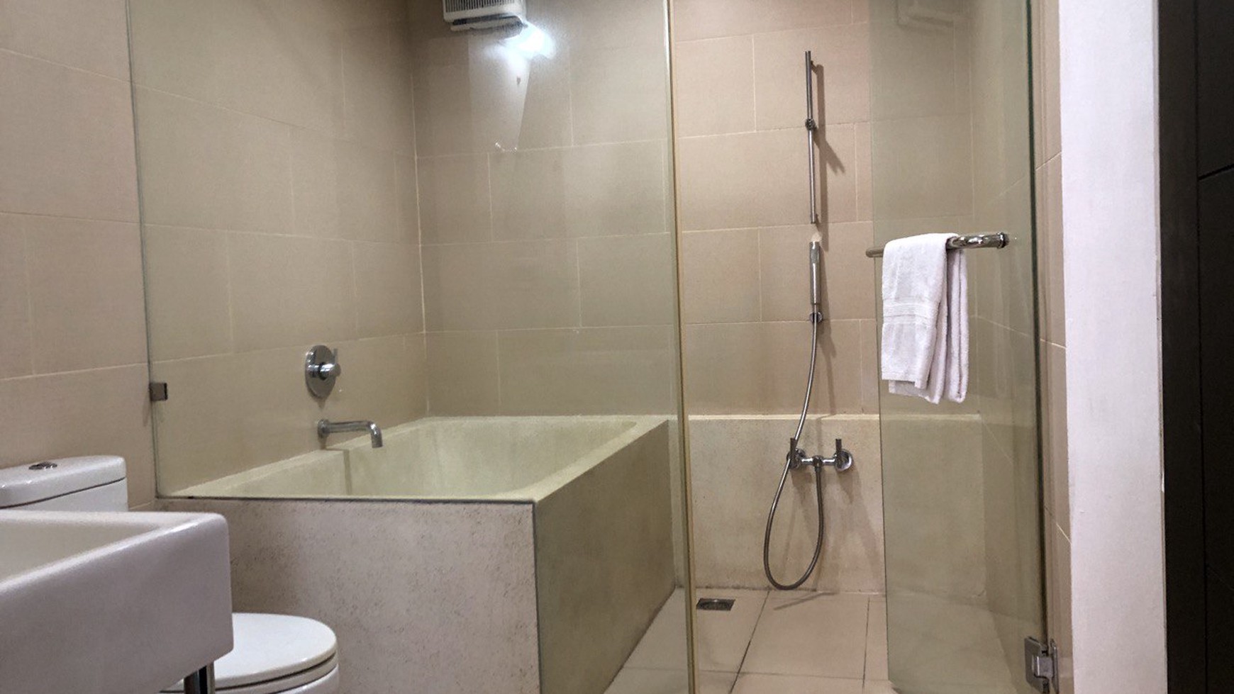 Service Apartment Jl. Wijaya Kebayoran Baru