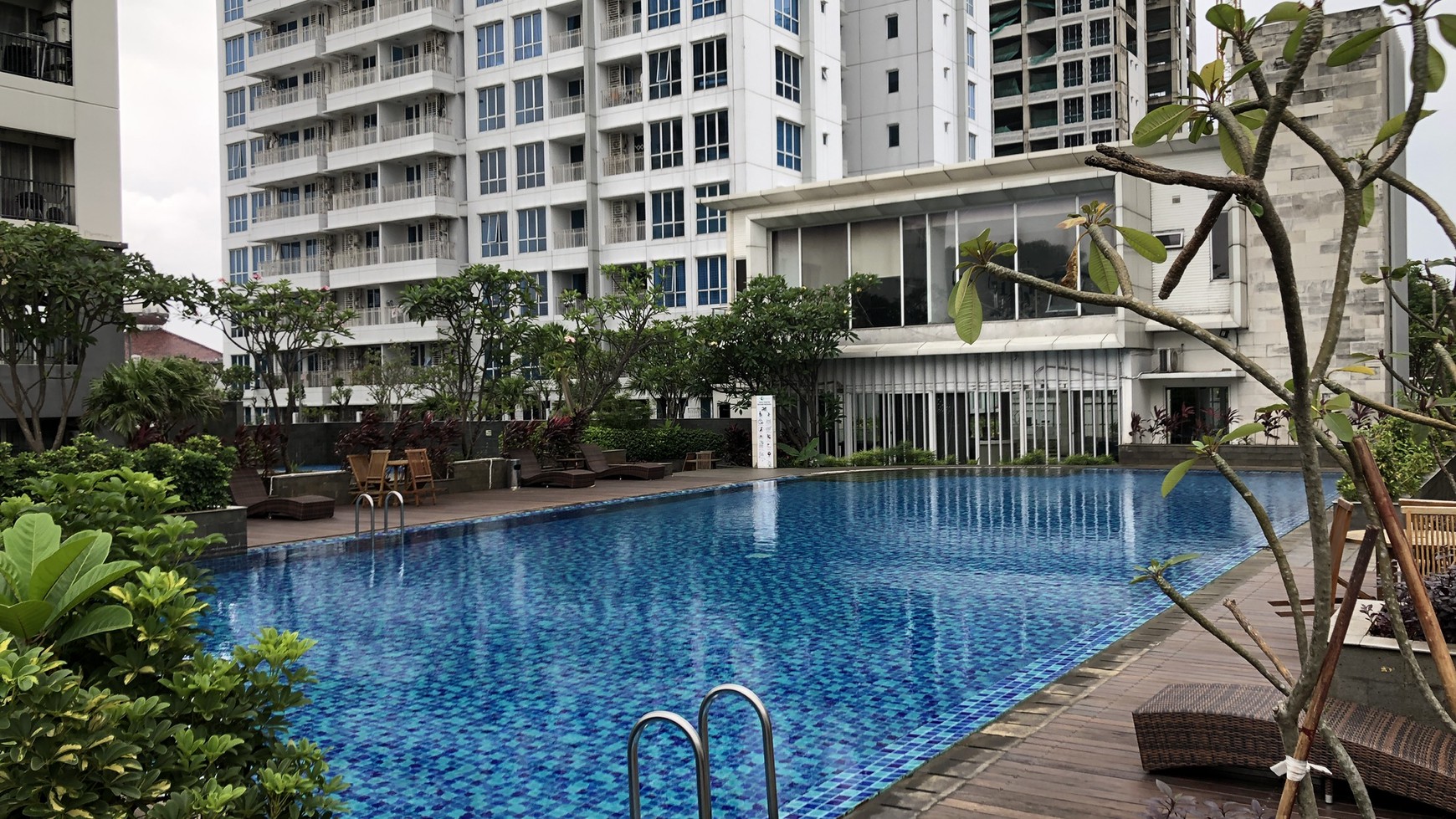 Aspen Residences Fatmawati 2 BR Fully Furnished High Floor