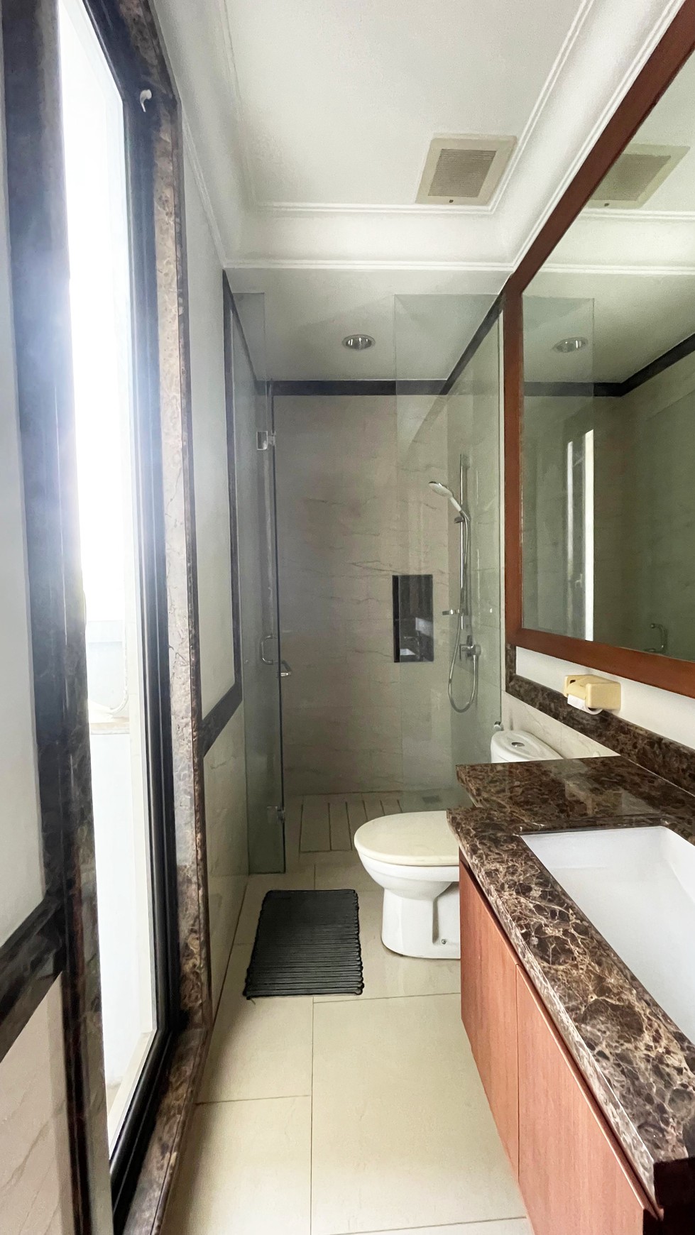 Hotsale Rumah Mewah Full Furnished Dengan Pool Lokasi di Kebayoran Baru