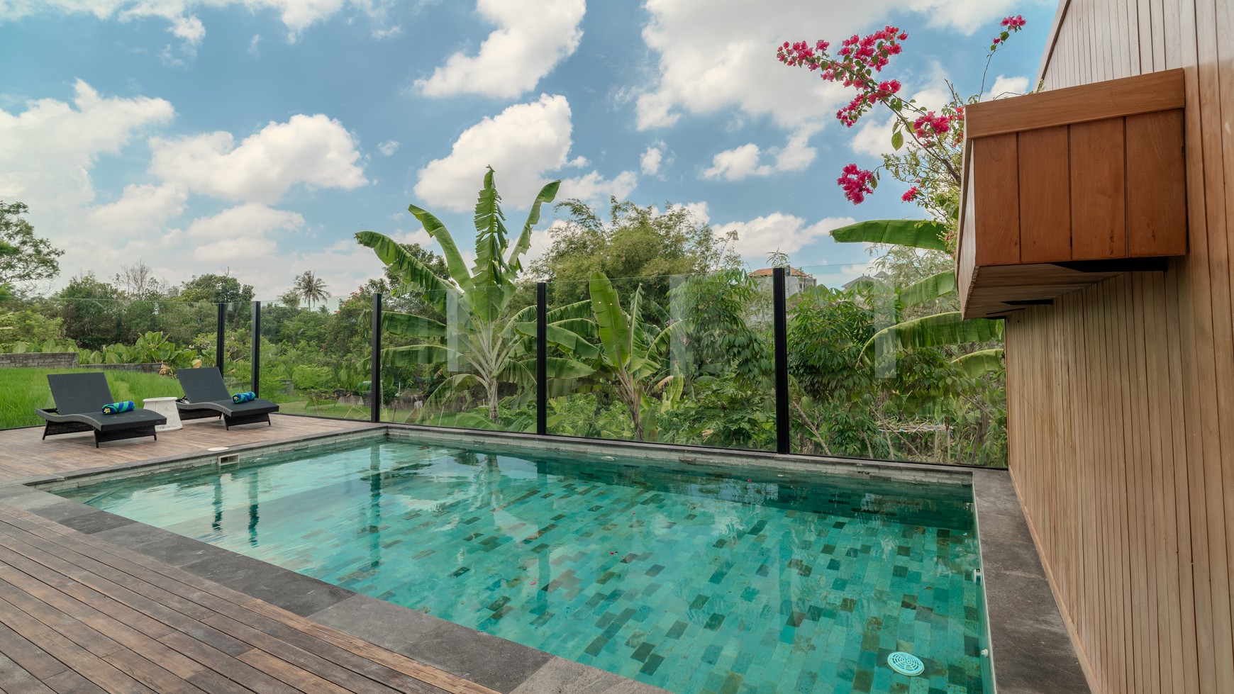 Leasehold 3 Bedrooms Stunning Villa in Canggu - Your Dream Home Awaits!