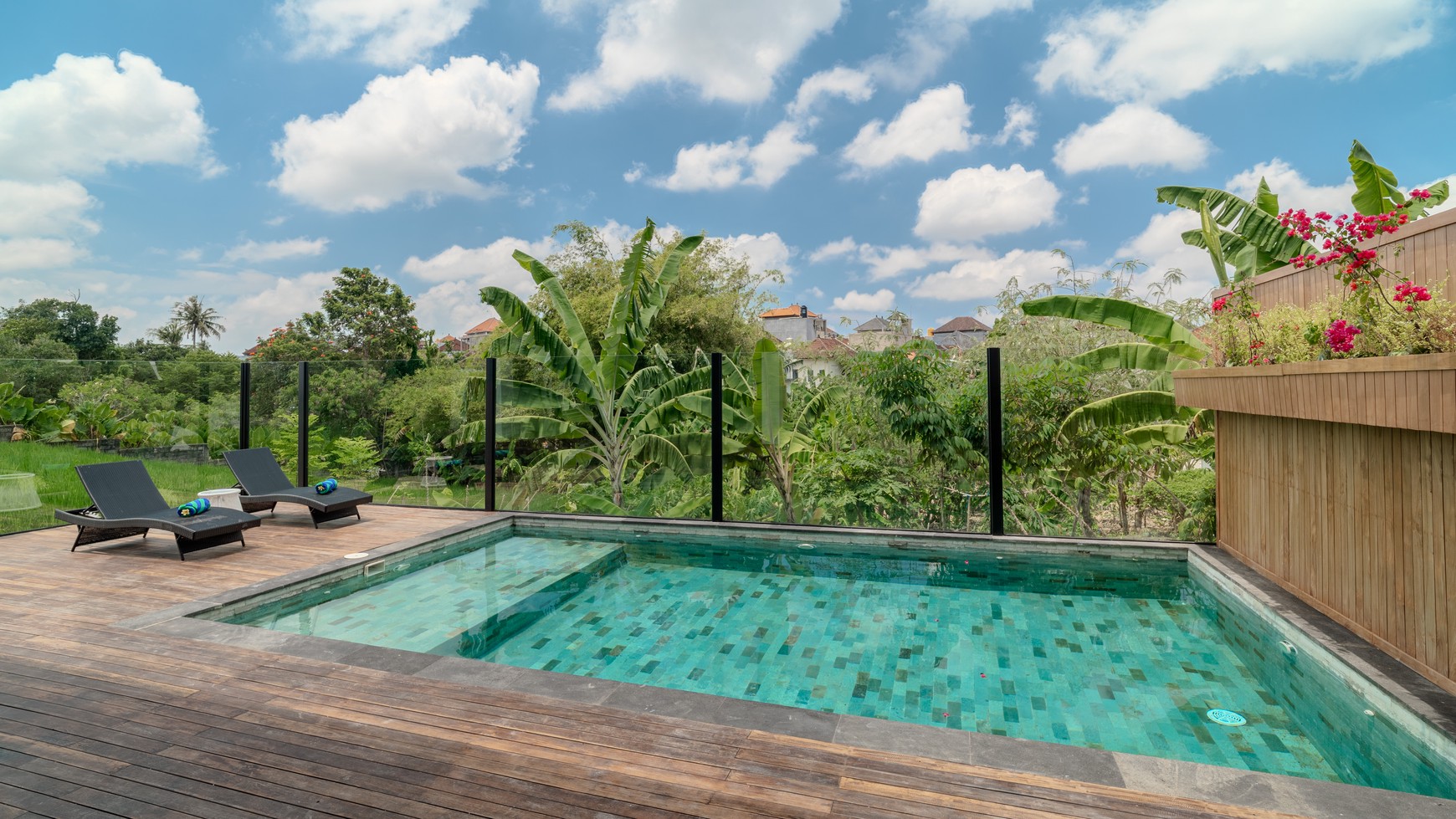 Leasehold 3 Bedrooms Stunning Villa in Canggu - Your Dream Home Awaits!