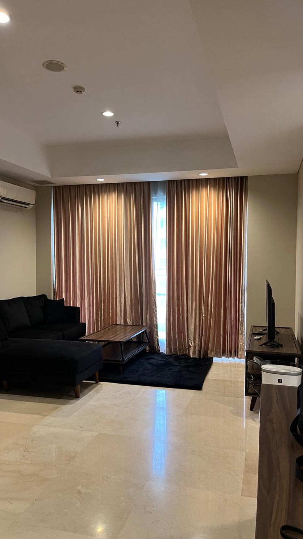 APARTEMEN DISEWA TB SIMATUPANG JAKARTA SELATAN