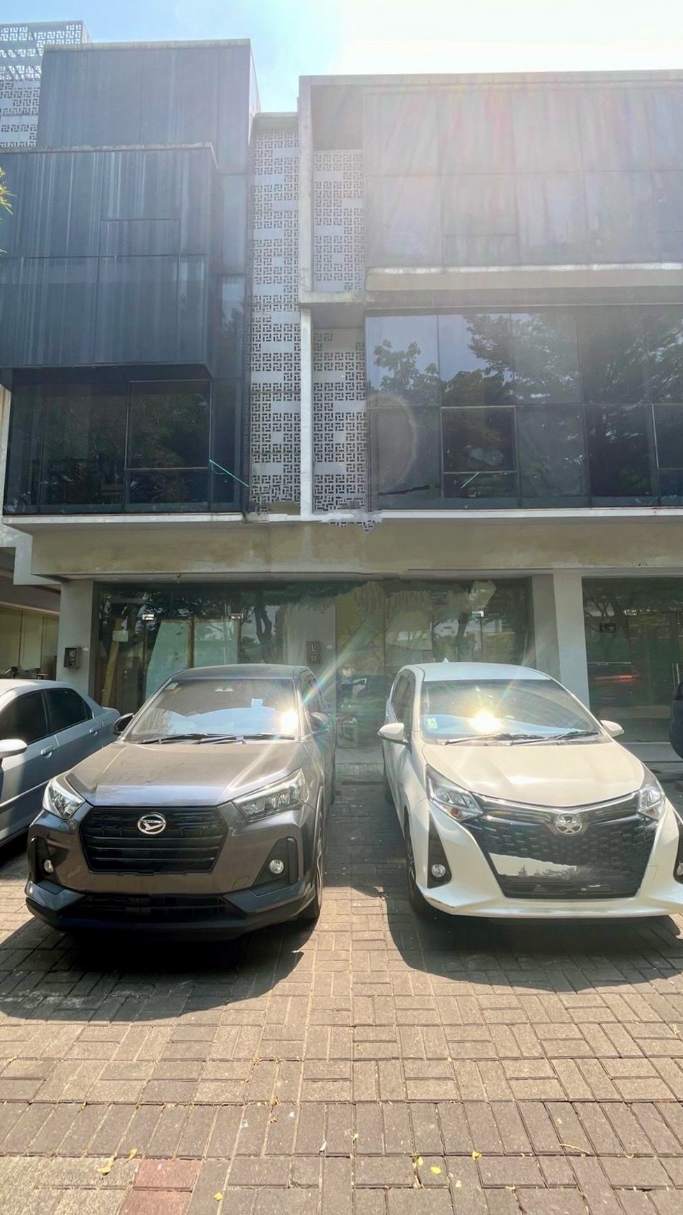 Dijual Ruko Gandeng di The Icon Business Park, BSD City