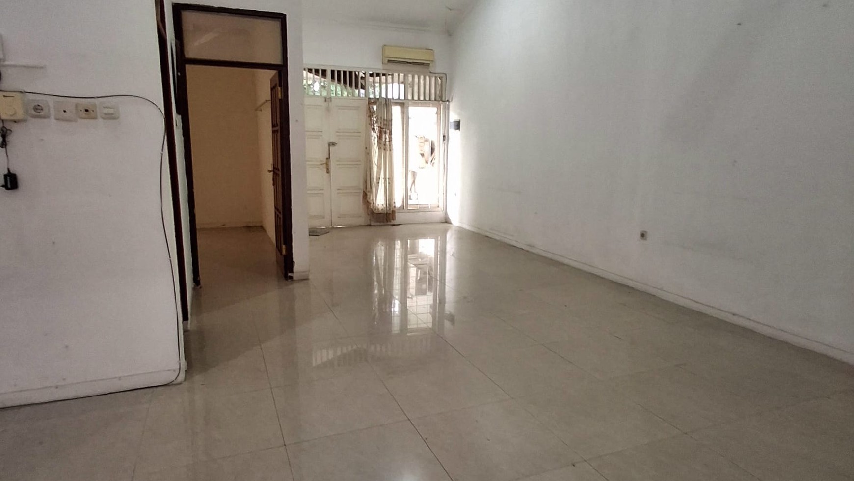 Dijual Rumah Menarik di Jalak Ciputat