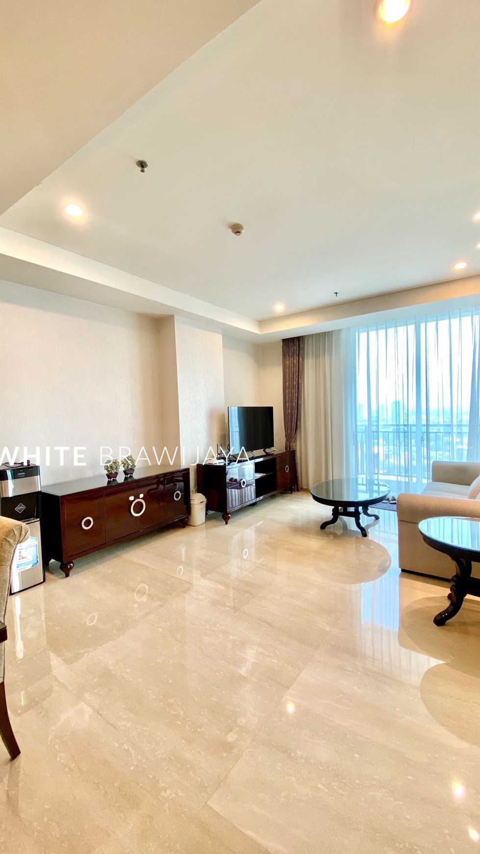 Pakubuwono House Luxurious Apartment Furnished