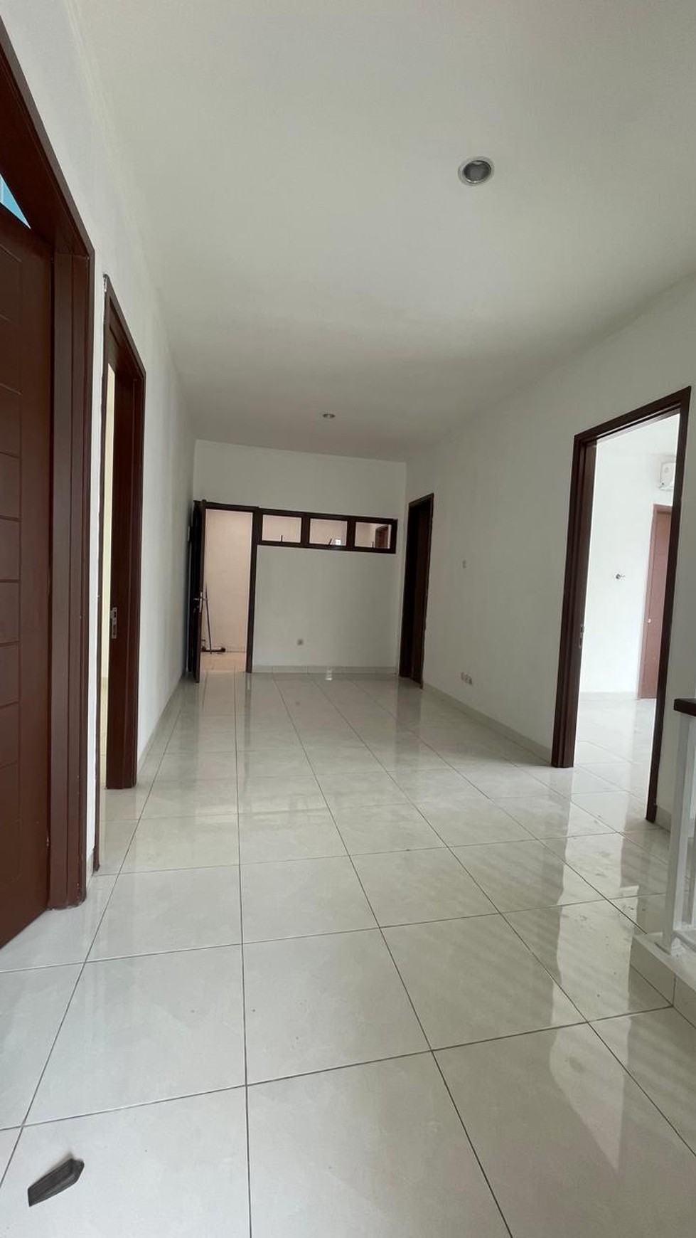 Rumah bagus, posisi di hook di Bintaro Sektor 9