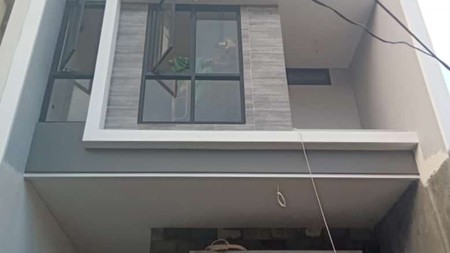 Dijual Rumah 2 lantai SHM di Medokan Asri Utara Rungkut Surabaya