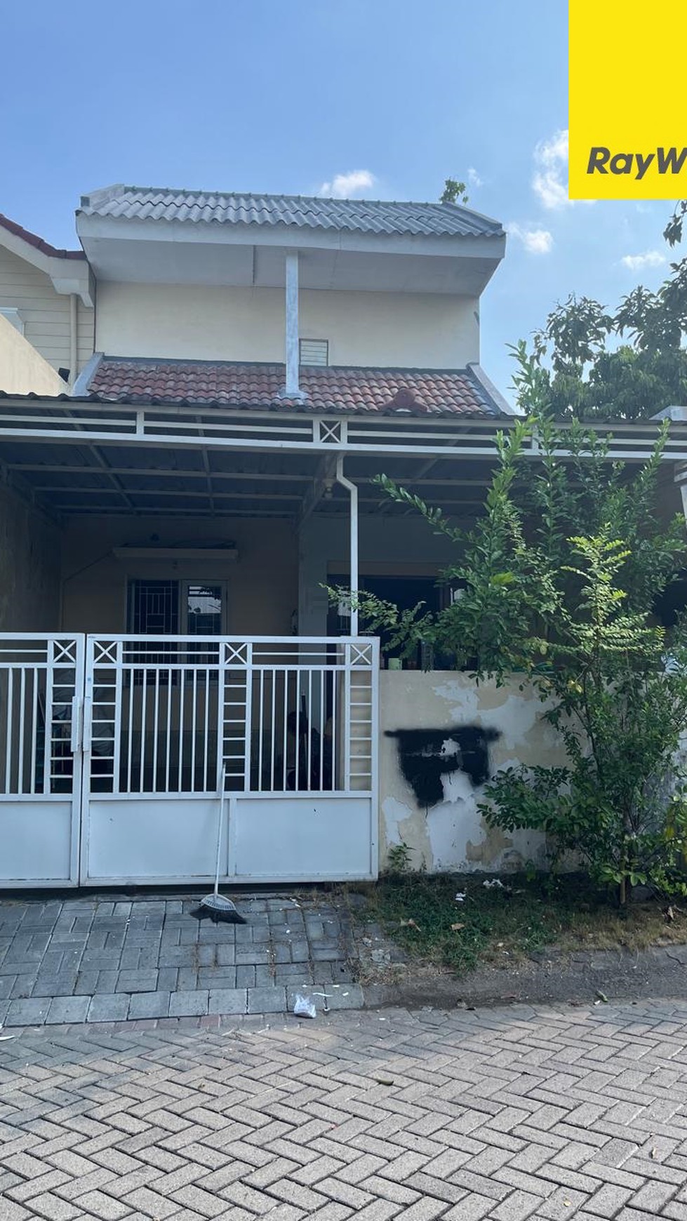 Dijual Rumah 2 lantai di Bukit Palma Citraland Surabaya