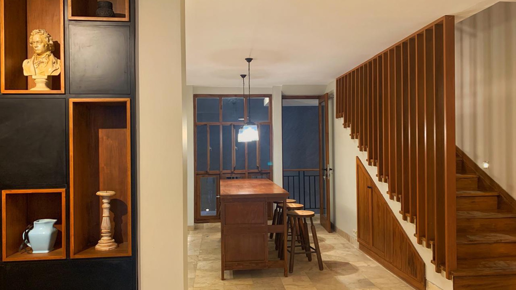 Rumah Hitung Tanah Area Cipete