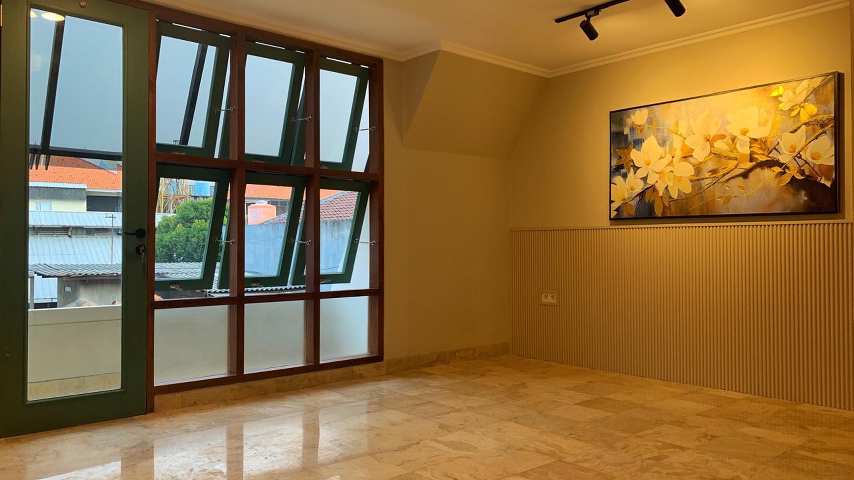 Rumah Hitung Tanah Area Cipete