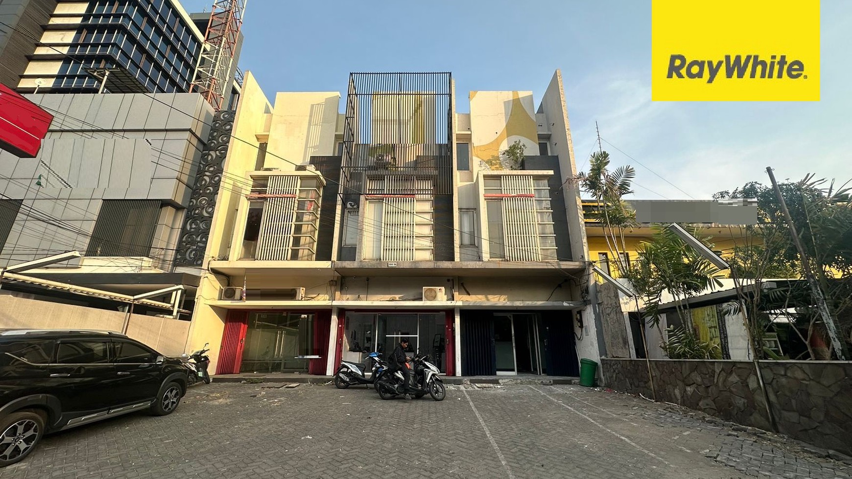 Dijual Ruko 3 lantai di Jl Jemursari Surabaya