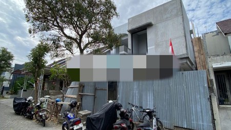 1789. Dijual Rumah Woodland Citraland Surabaya Barat 