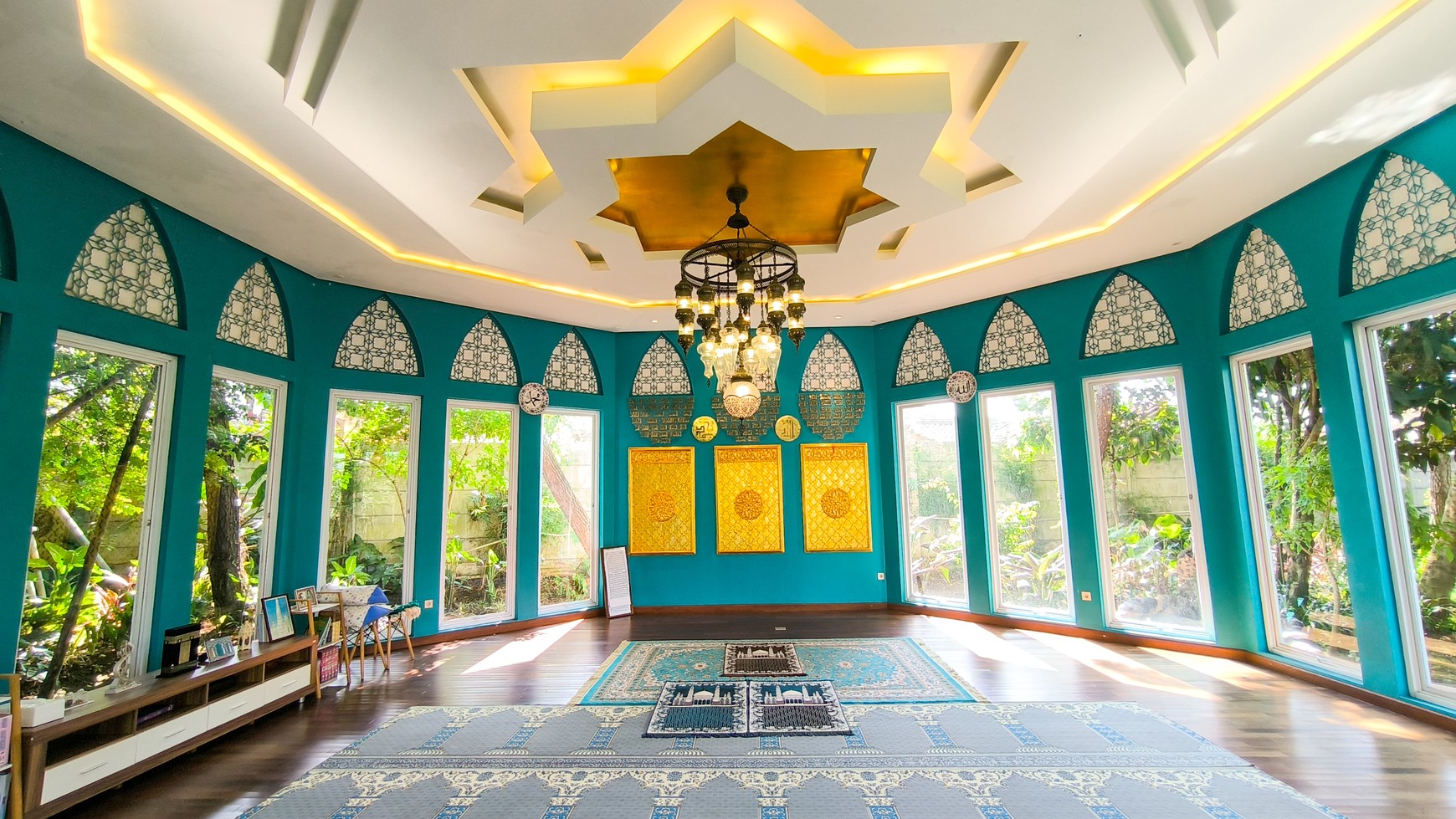 Villa Bagus Di Jl Bumi Asih Lembang Bandung