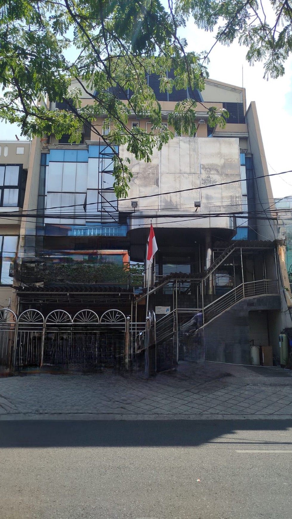 Dijual Gedung Jl. Raya Ngagel Jaya - Surabaya Timur - NOL Jalan RAYA KOMERSIAL area Cocok Buat Bank, Kantor, Cafe, Resto