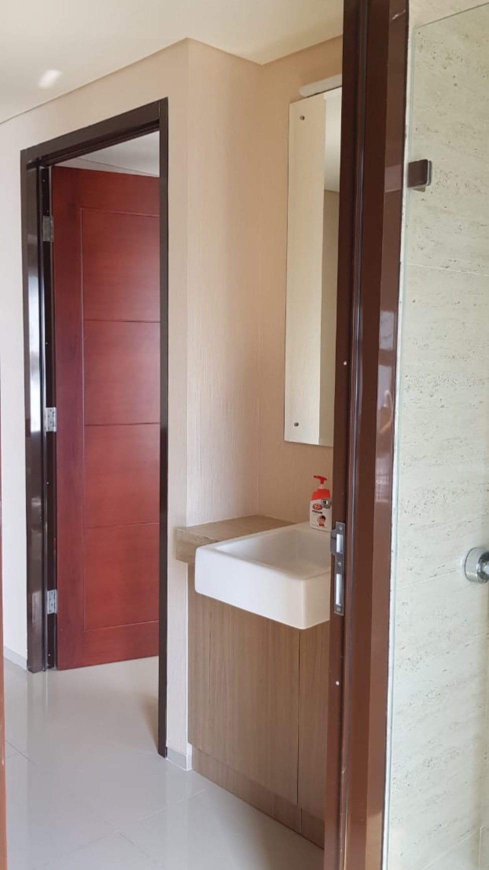 Apartemen The Accent Sektor 7 Bintaro ...dekat dg Lotte, RS Bintaro, Supermarket Hari Hari and akses toll..