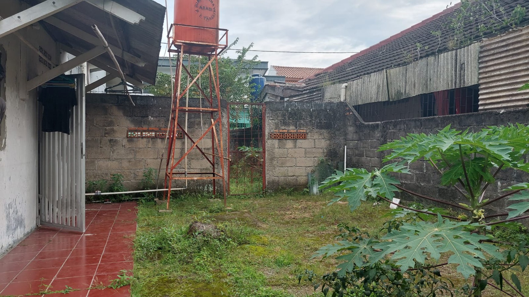 Rumah murah dalam perumahan di pesanggrahan