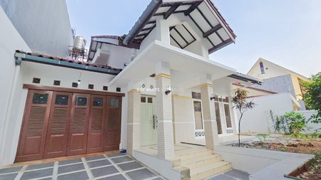 Dijual Rumah Mewah Layak Huni di Jl Kerinci 