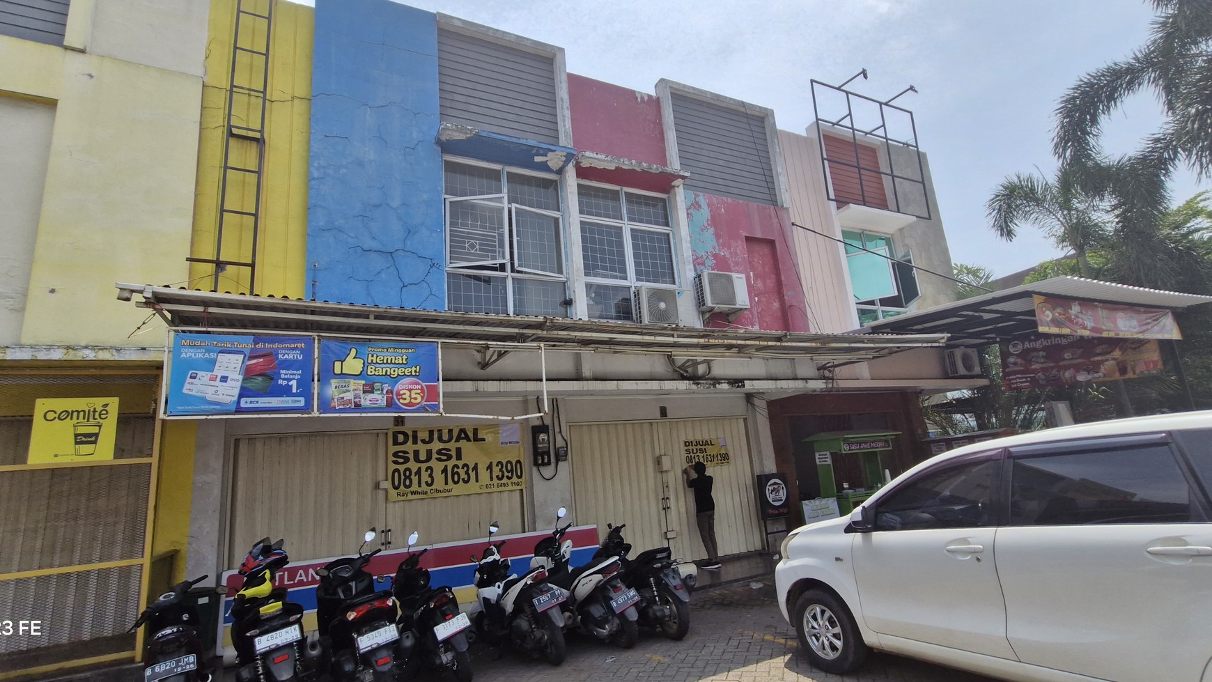 Ruko Gandeng di Boulevard Raya Metland Cileungsi