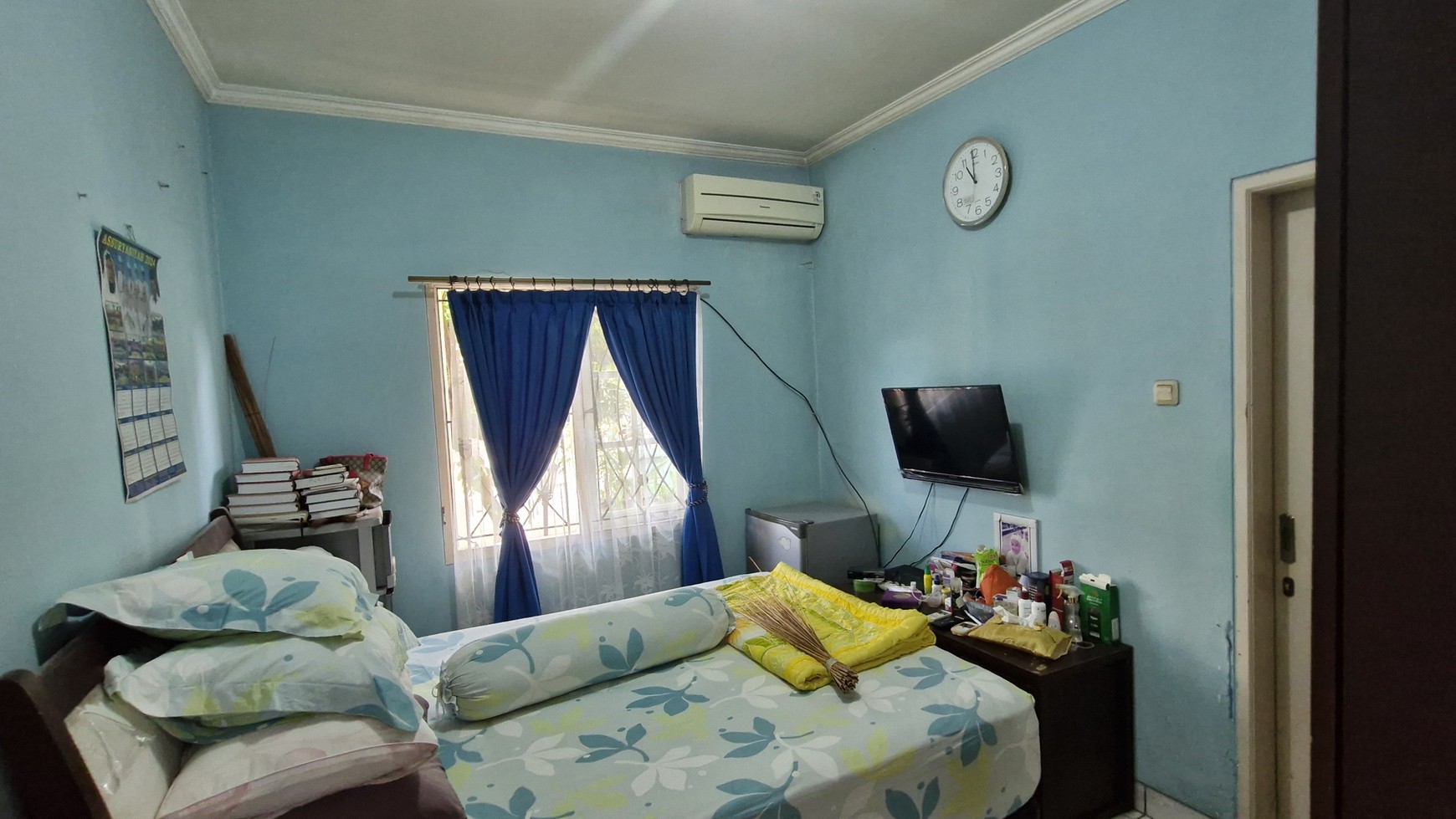 Rumah 2 Lantai Semi Furnished Siap Huni  di Kota Wisata Cibubur