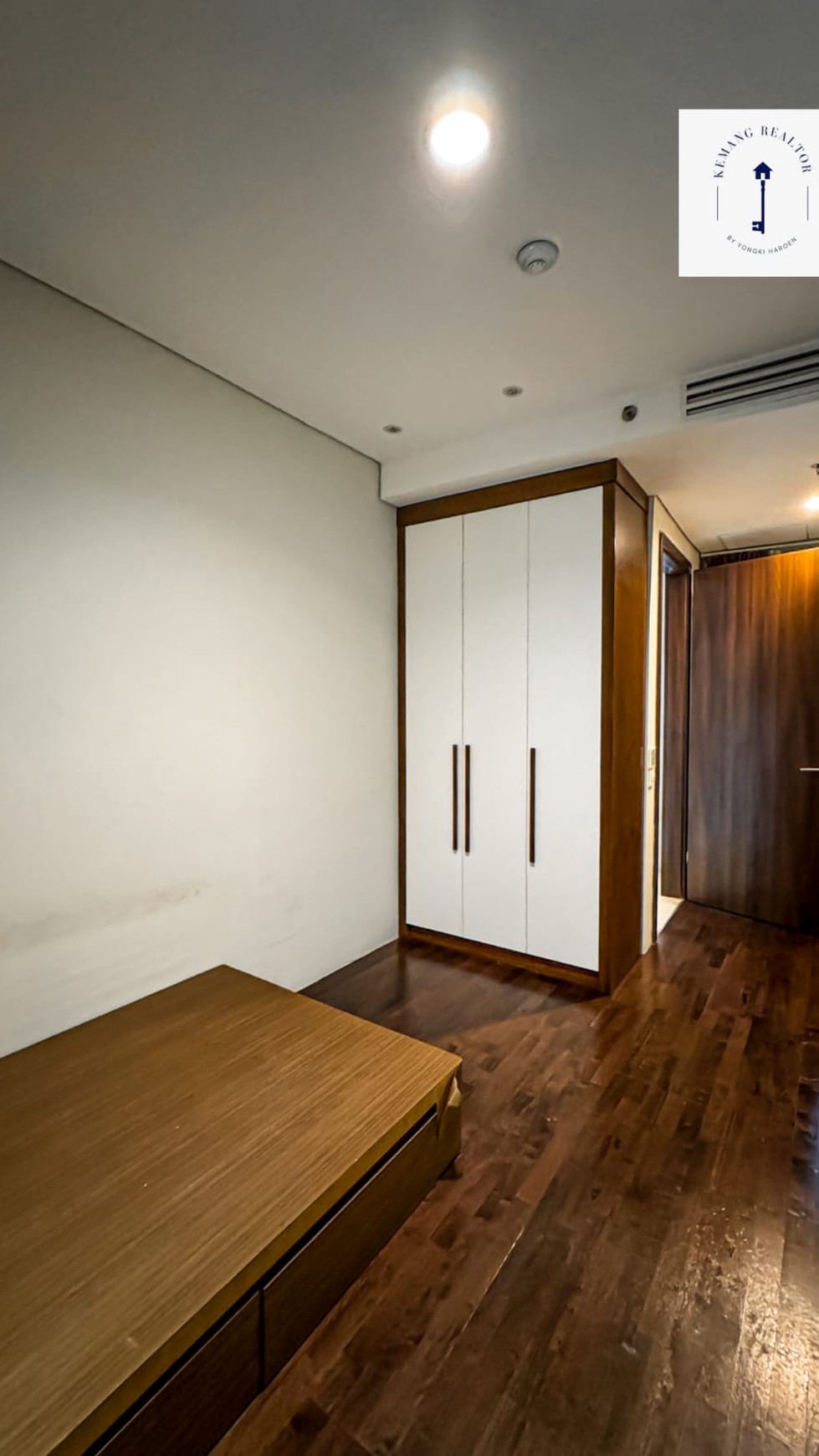 Apartemen Kemang Village 