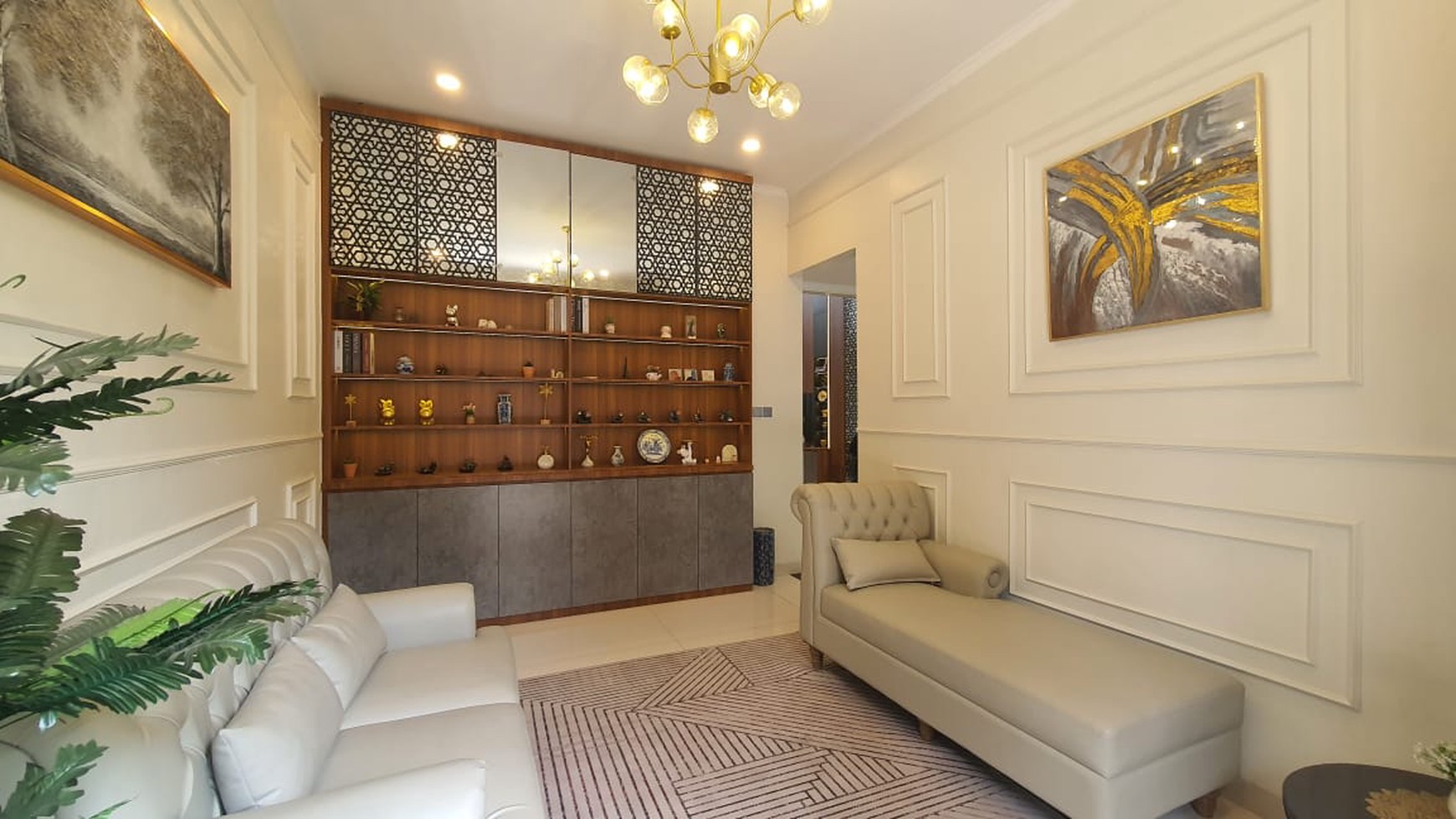 Rumah Mewah Full Furnished di Sayap Setiabudi Bandung