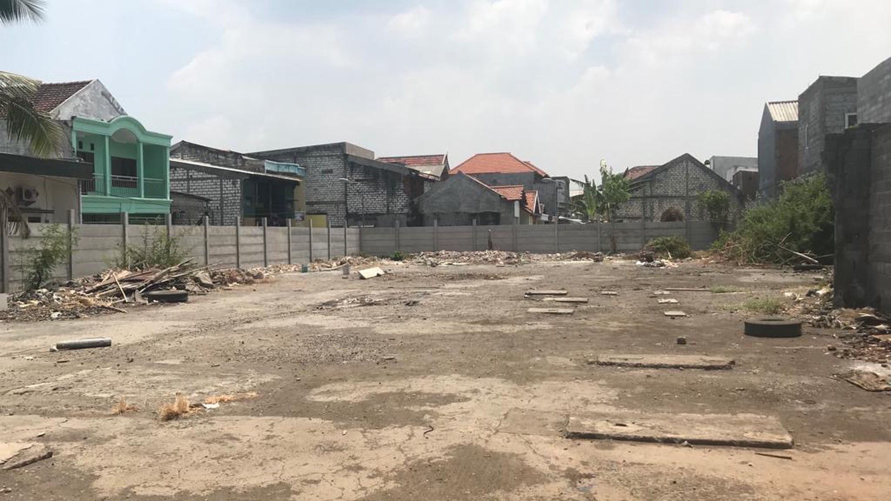 Tanah dijual/disewa di Raya Sememi Surabaya, Dimensi 25x76m