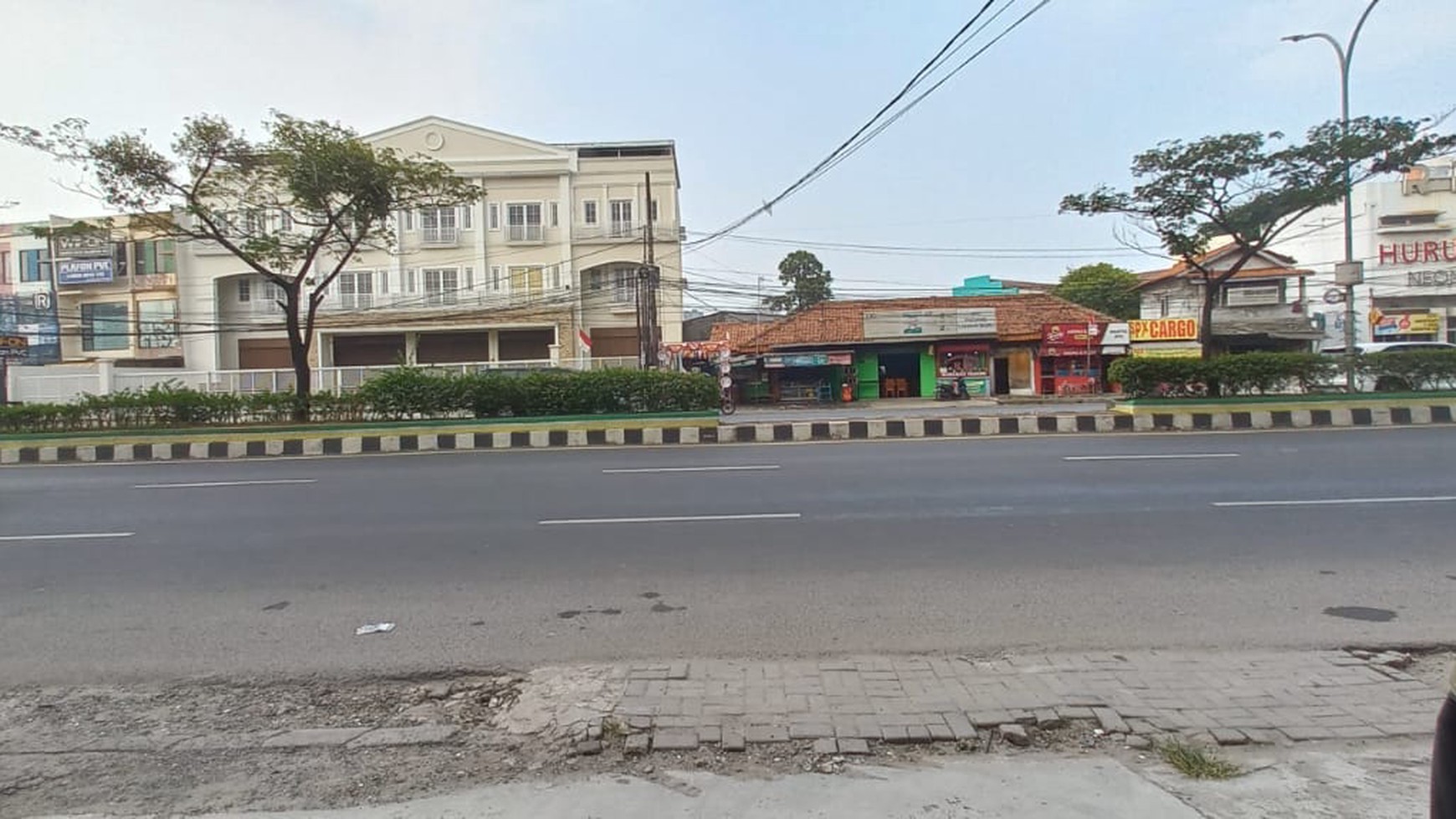 Disewakan Ruko Gandeng Jln Raya Serpong Tangsel