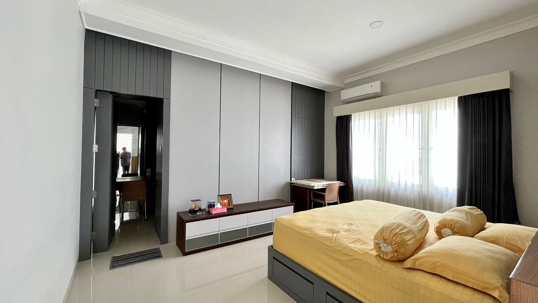 Rumah Hitung Tanah Area Cipete