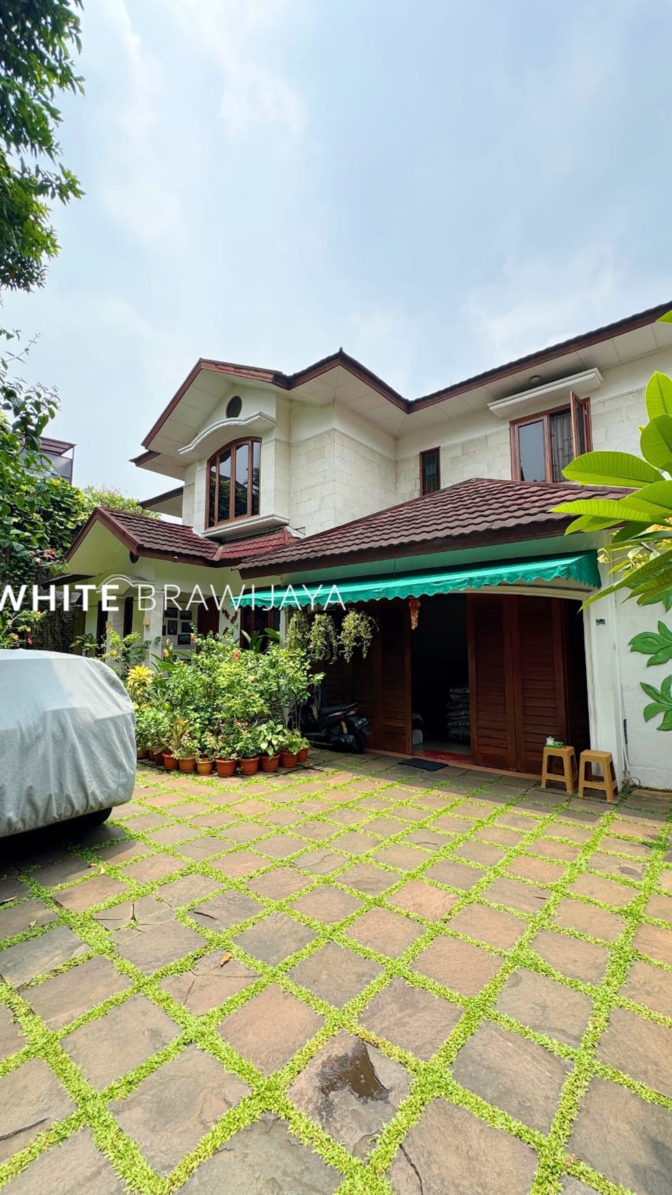 Rumah Hitung Tanah Area Cipete