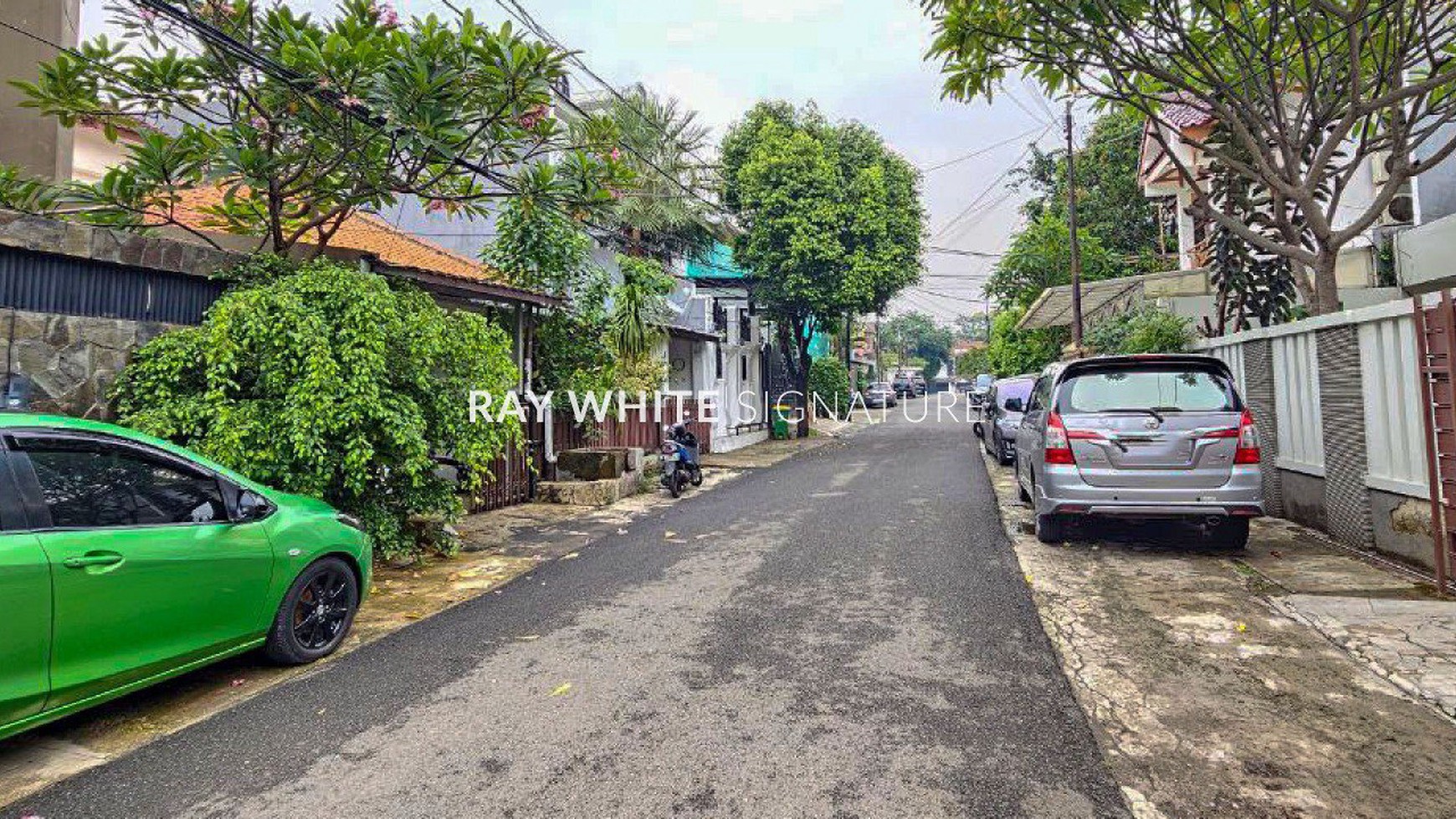 Rumah Hitung Tanah Area Cipete