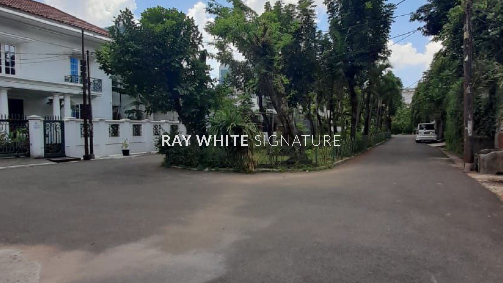 Rumah Hitung Tanah Area Cipete