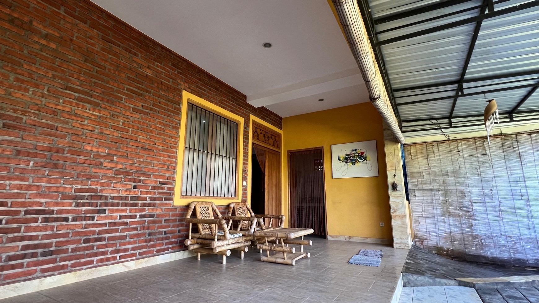 House for sale near central Lovina