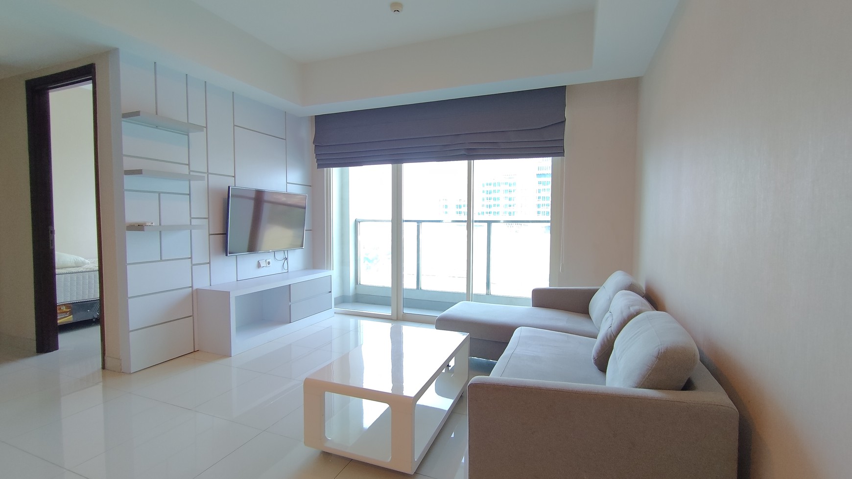 Apartemen Furnished The Kensington Royal Suites 2 bedroom di Kelapa Gading