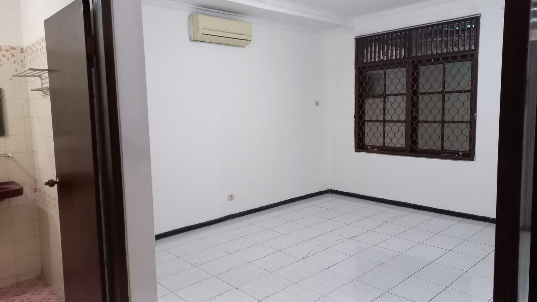 Rumah Janur Indah, Kelapa Gading