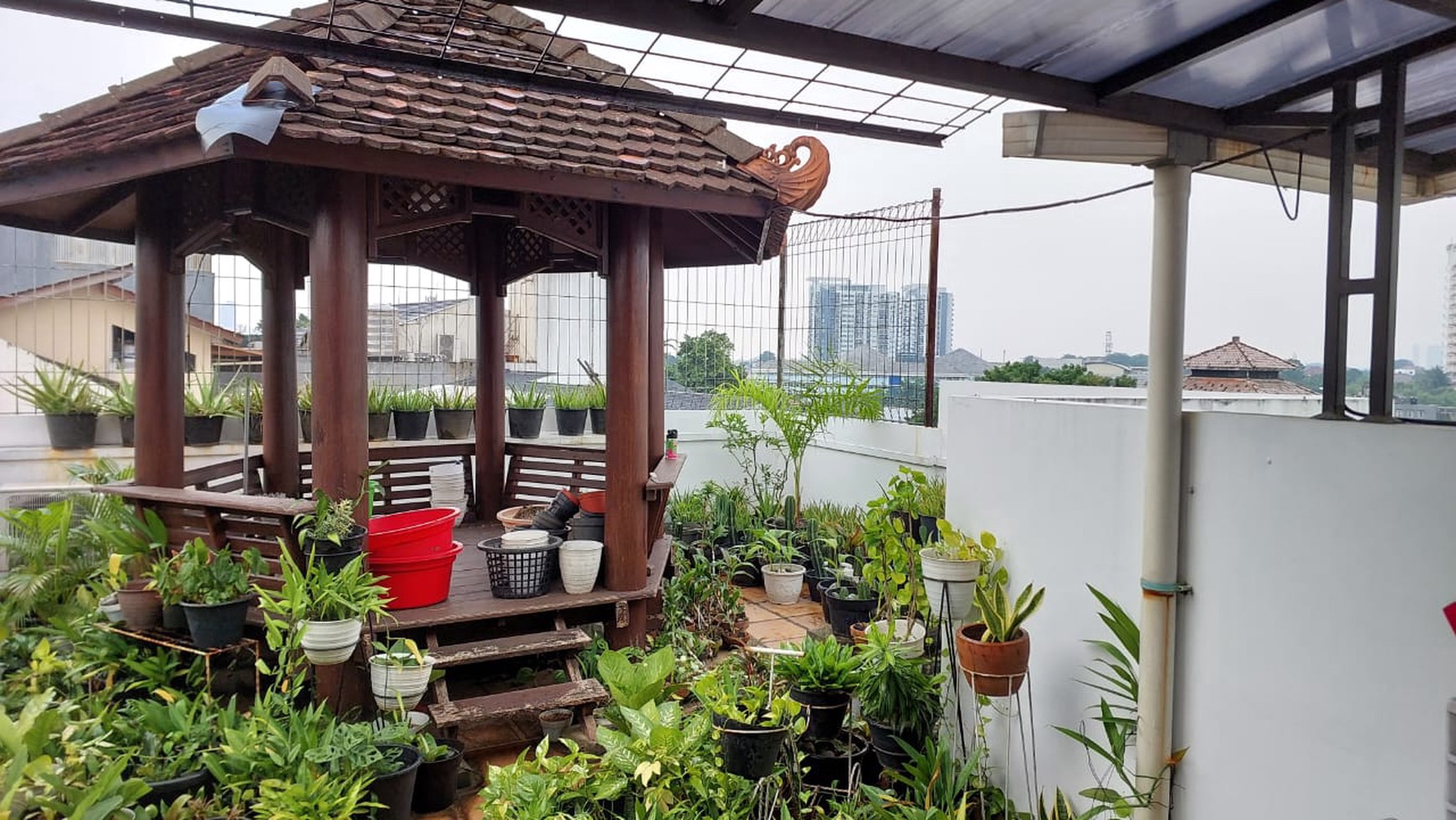 Beautiful house in senopati area, near to scbd and gunawarman