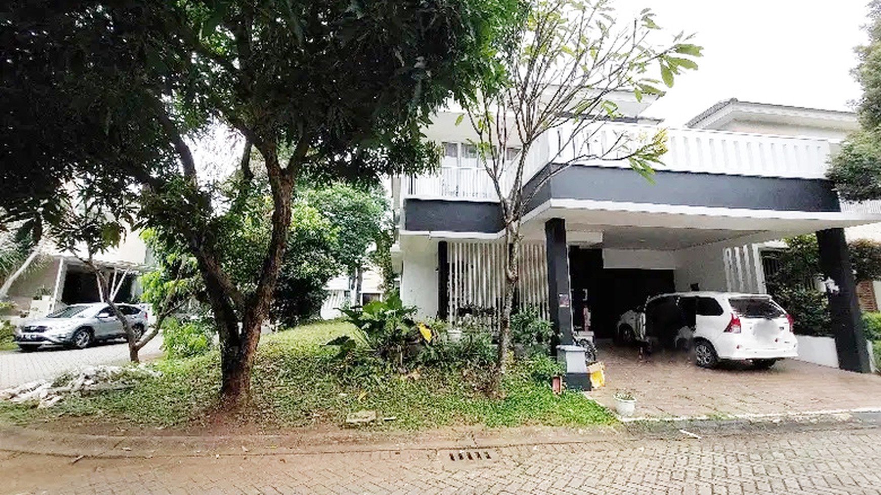 Rumah Hoek di Discovery Bintaro, Murah dan siap huni