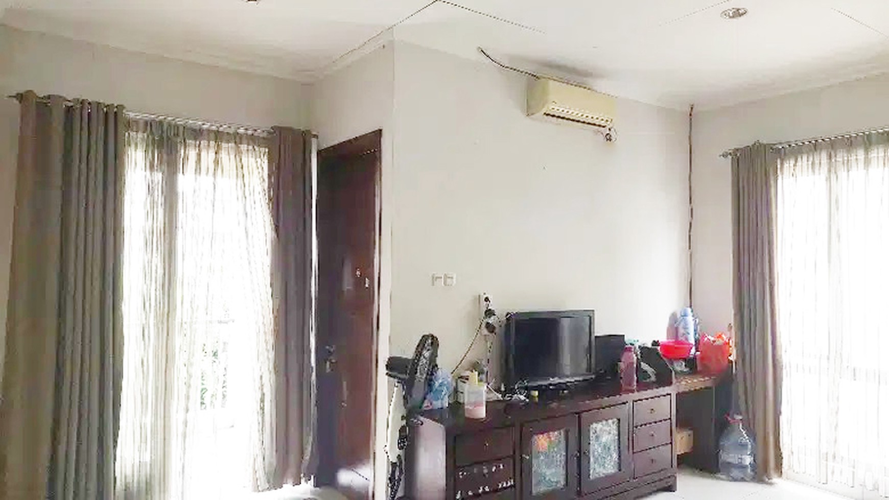 Rumah Hoek di Discovery Bintaro, Murah dan siap huni